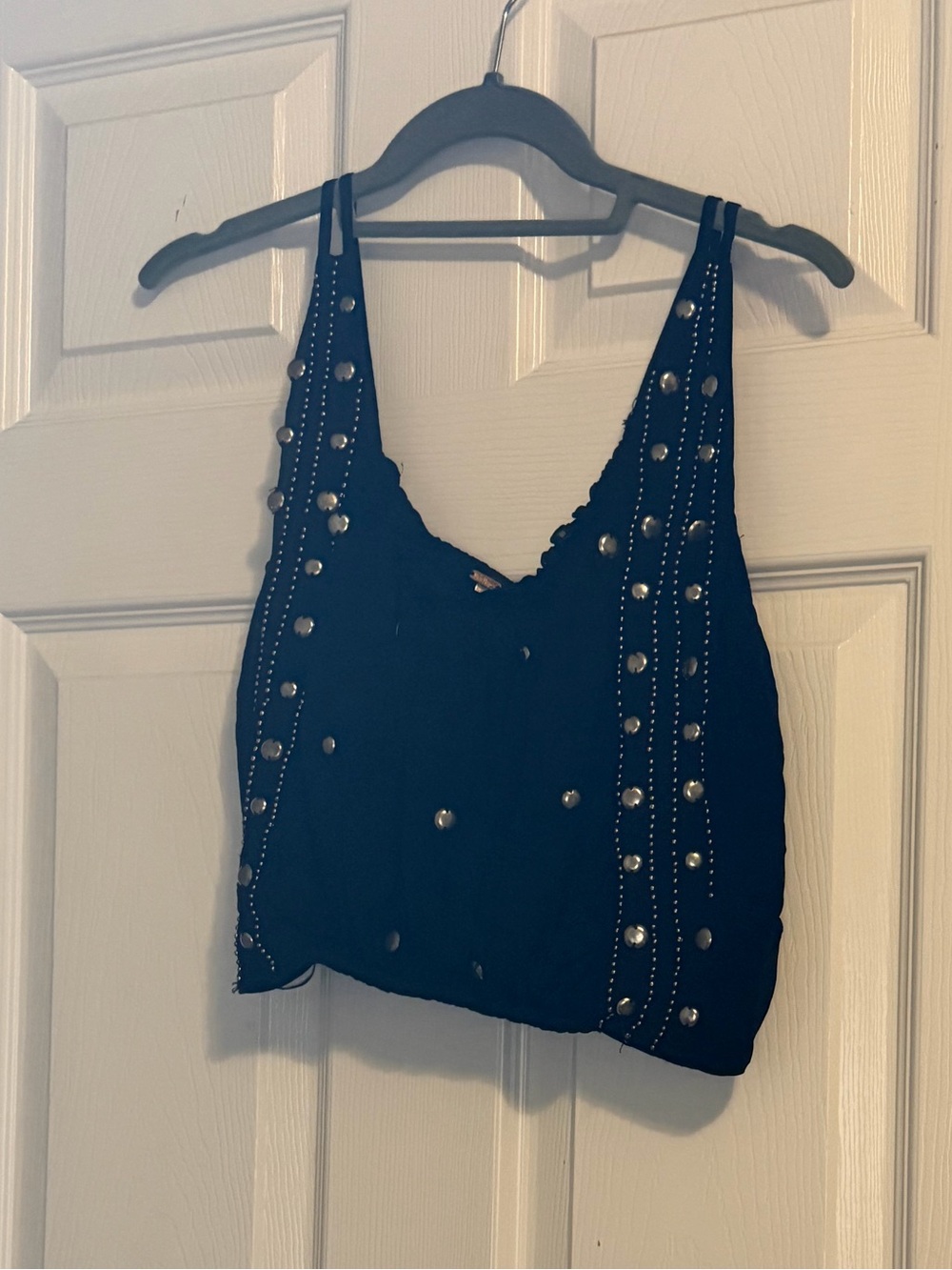 Free People Virgo Tank Top Black Stud Embellished Crop Tank XS NWOT - Picture 3 of 4